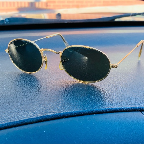 Vintage Bausch & Lomb Ray-Ban Gold Tone Oval Green Shade Sunglasses - Picture 6 of 15